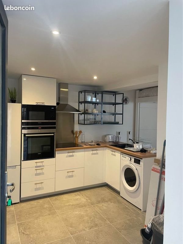 Appartement à louer, 25m², Saint-Etienne