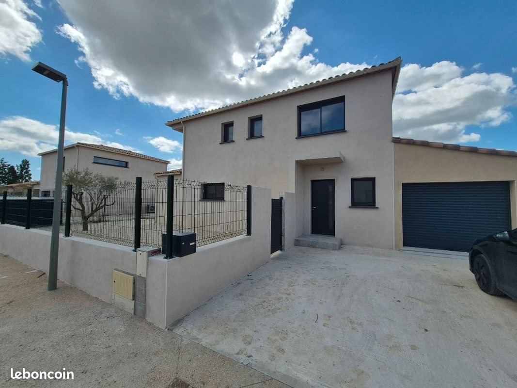 Maison à louer, 135m², Arpaillargues-et-Aureillac
