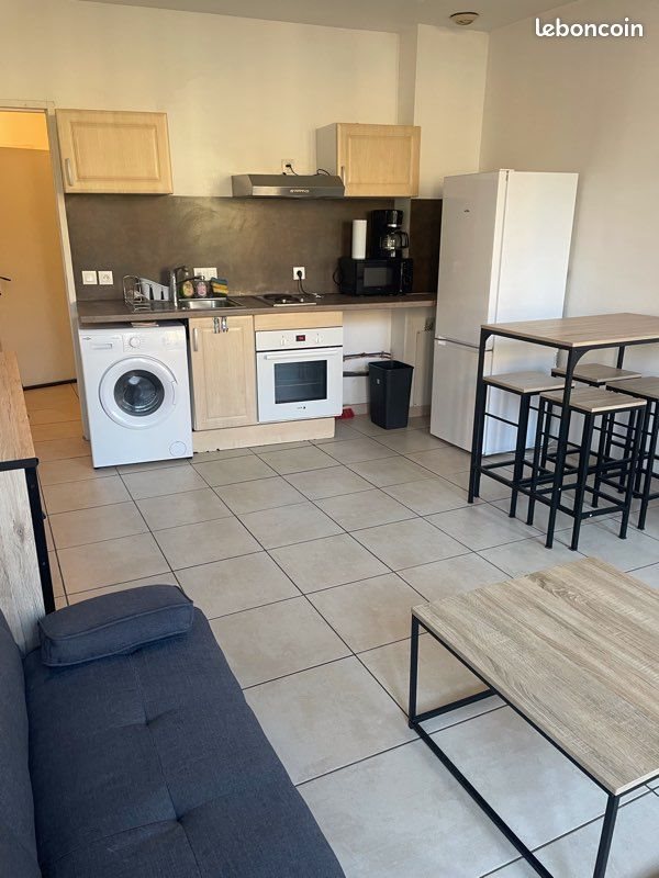 Appartement à louer, 35m², Pézenas