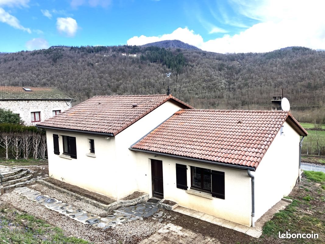 Maison à vendre, 90m², Vorey