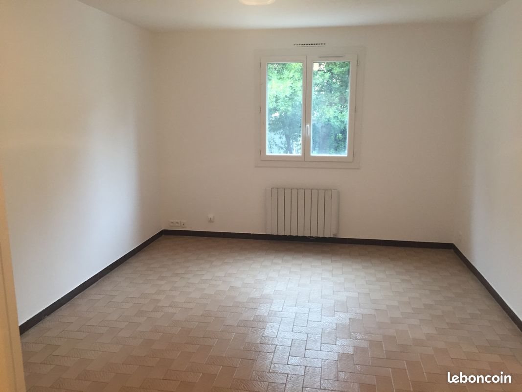 Appartement à louer, 38m², Alès