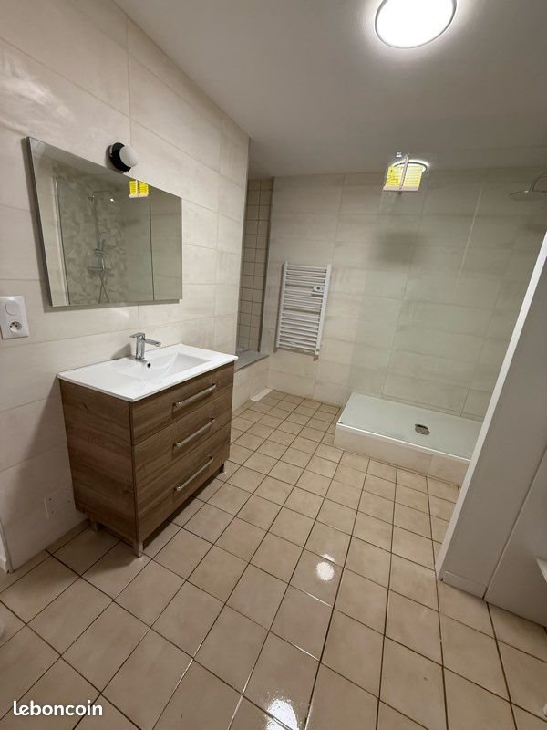 Appartement à louer, 52m², Cers