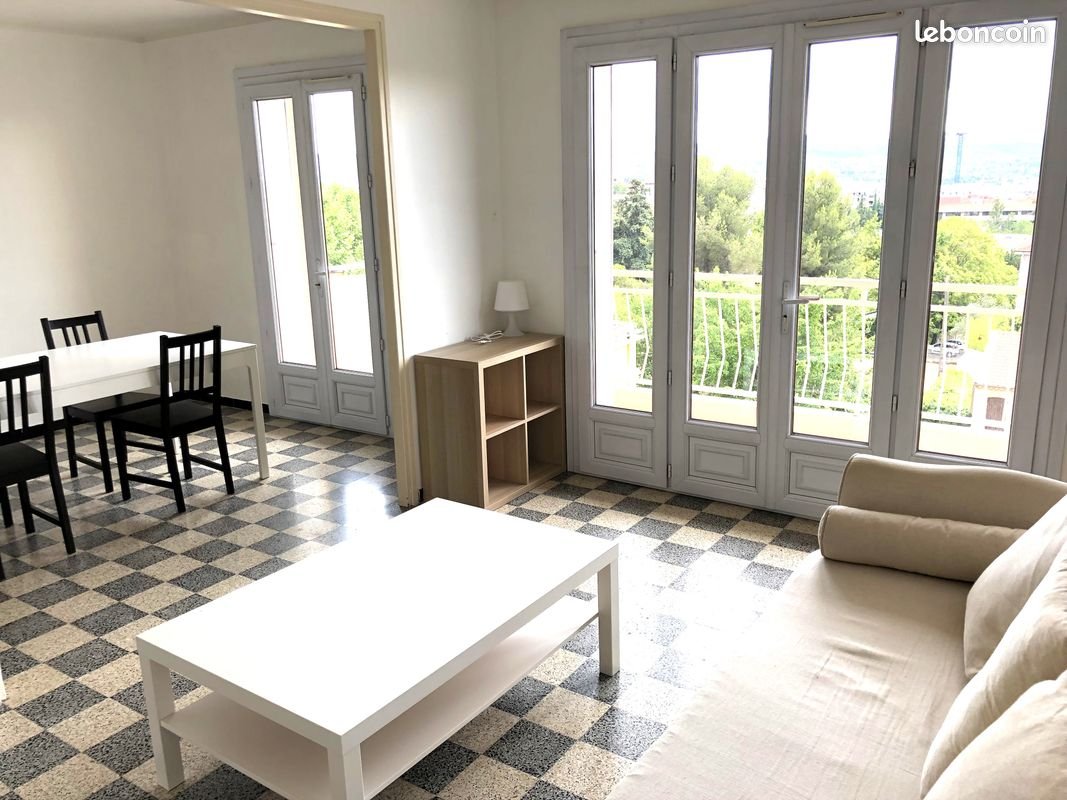 Appartement à louer, 82m², Aix-en-Provence