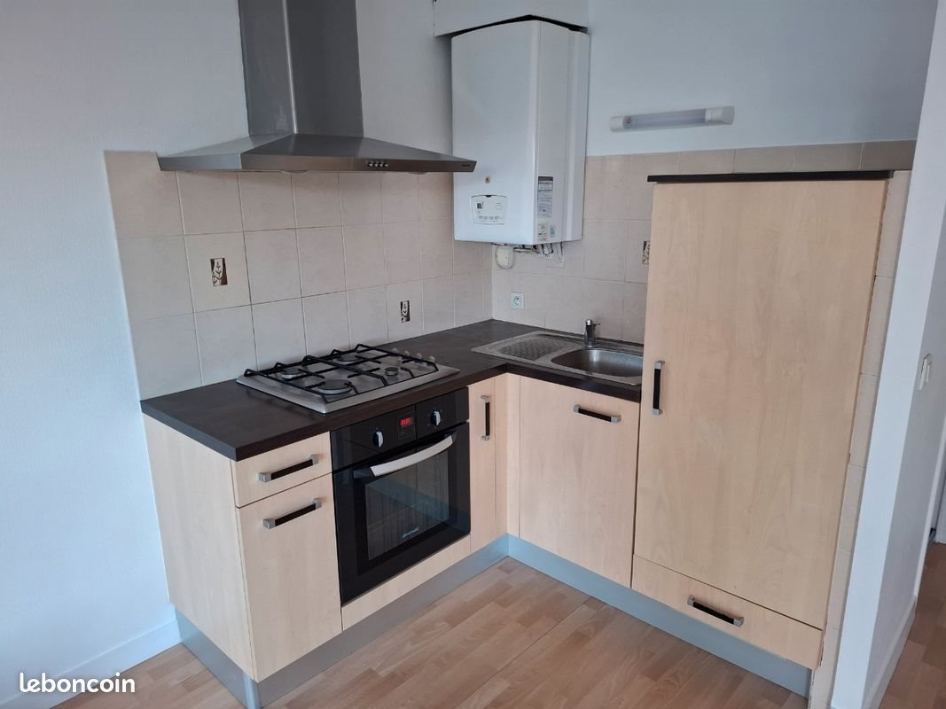 Appartement à louer, 42m², Auray