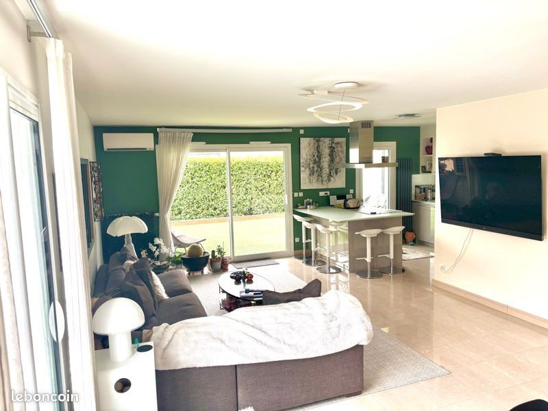Appartement à vendre, 94m², Ferney-Voltaire