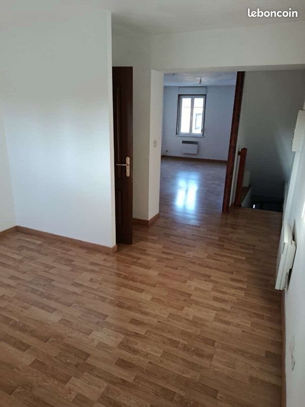 Appartement à louer, 60m², Petite-Forêt