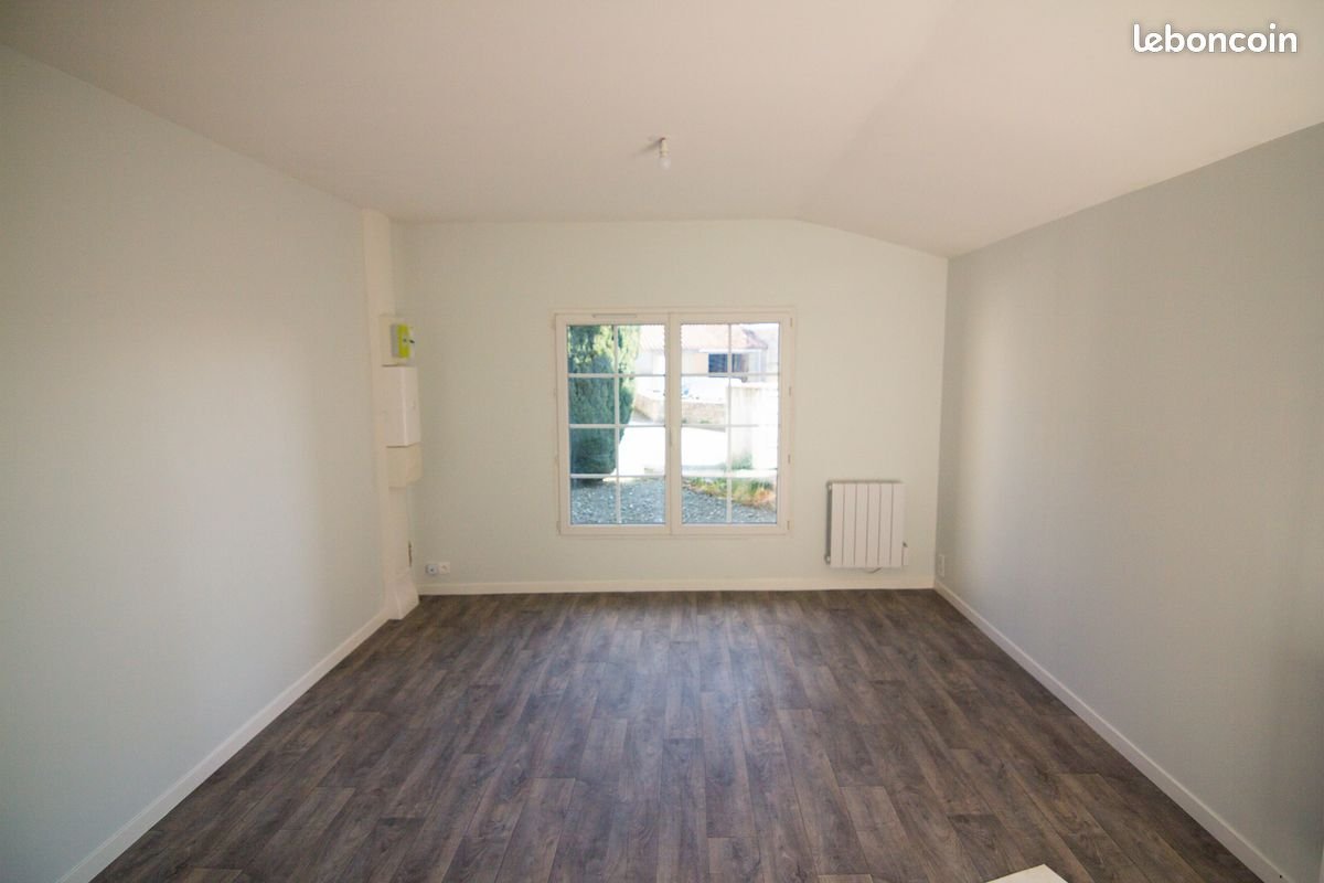 Appartement à louer, 45m², Benet