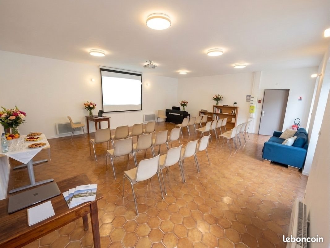 Appartement à louer, 75m², Lodève