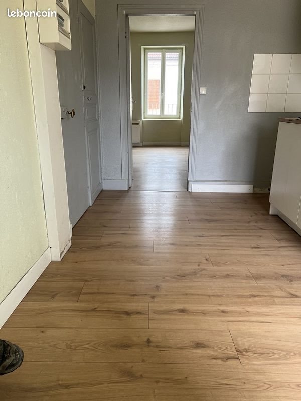 Appartement à louer, 26m², Saint-Éloy-les-Mines