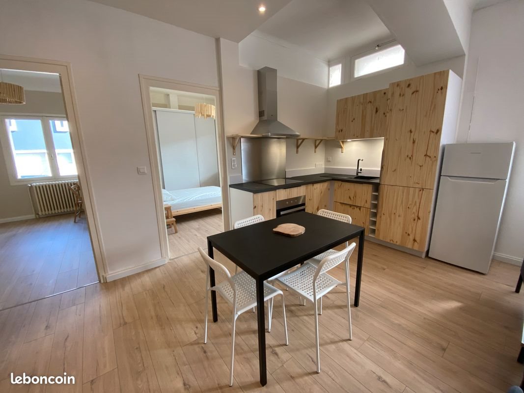 Appartement à louer, 70m², Saint-Nazaire
