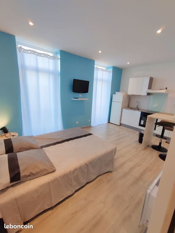 Appartement à louer, 22m², Rochefort