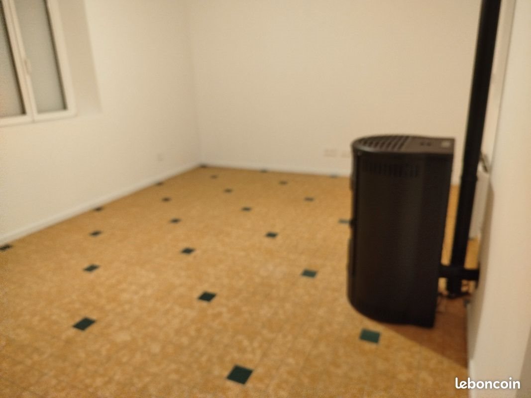 Maison à louer, 72m², Wassy