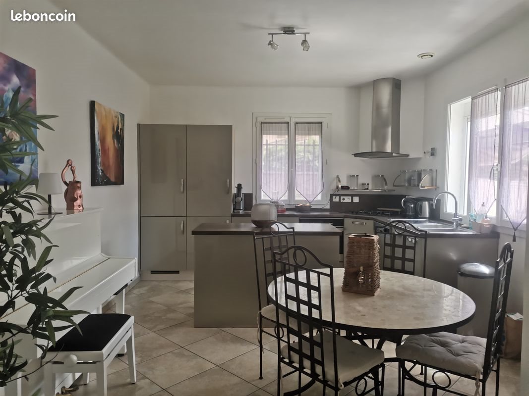 Maison à vendre, 95m², La Londe-les-Maures