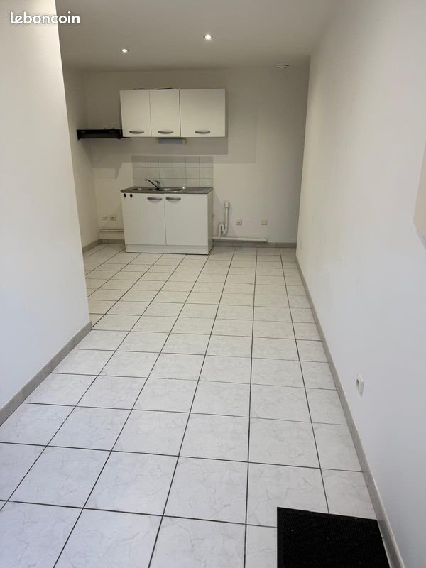 Appartement à louer, 25m², Langoiran