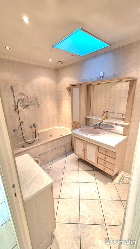 Appartement à vendre, 103m², Bron