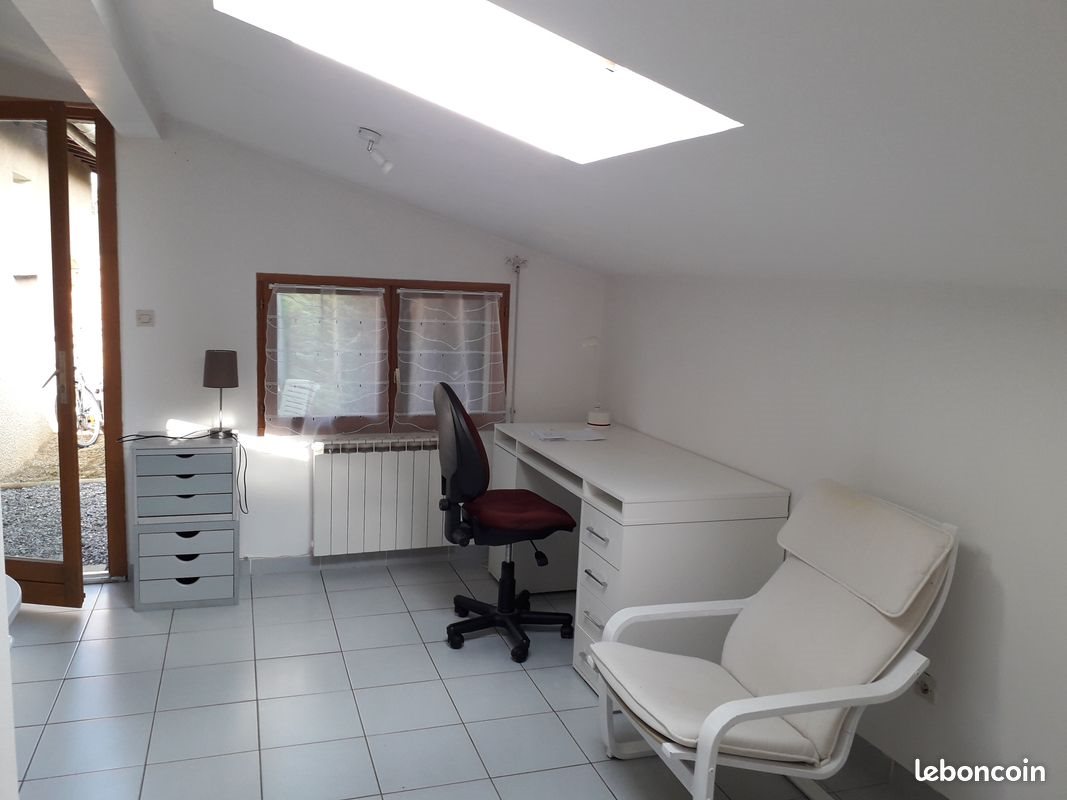 Appartement à louer, 20m², Valence