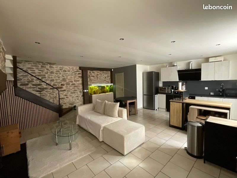 Maison à louer, 130m², Uzerche
