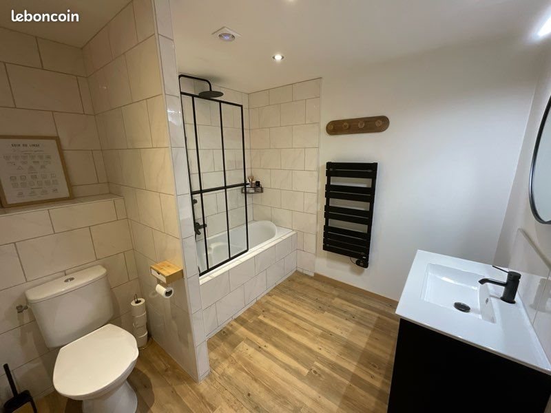 Maison à louer, 130m², Uzerche