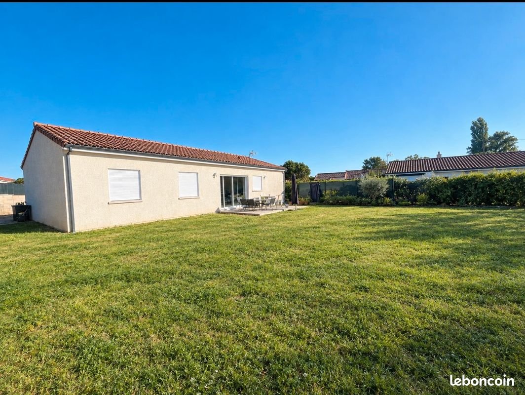 Maison à louer, 91m², Brens