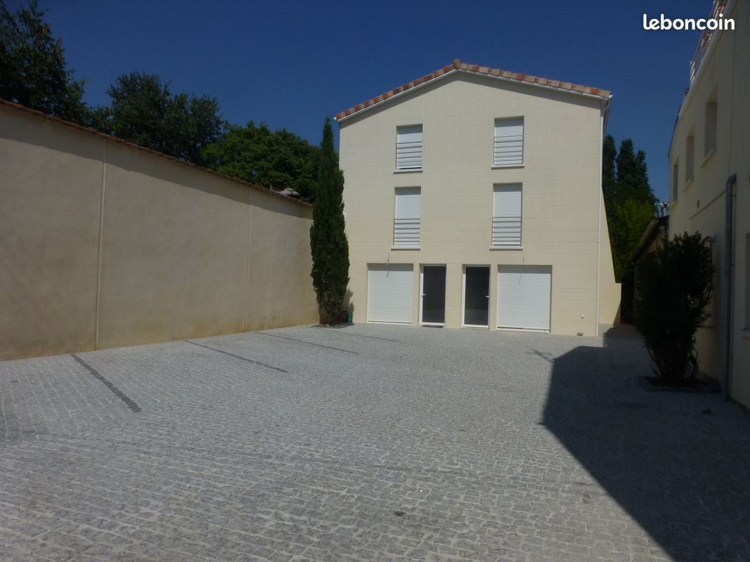 Appartement à louer, 78m², Bègles