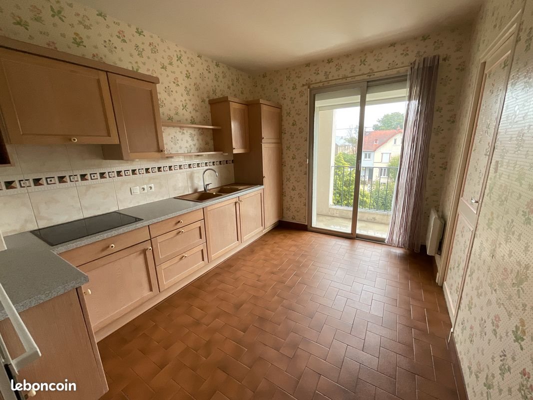 Appartement à louer, 81m², Bourges
