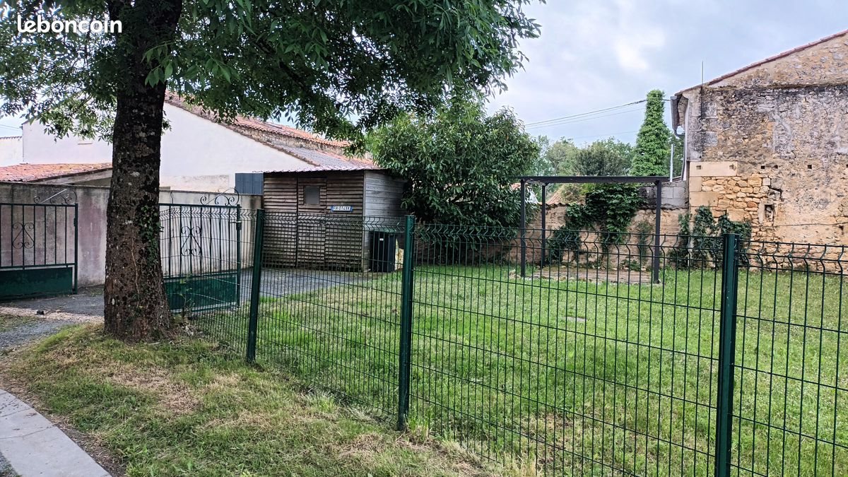 Maison à louer, 60m², Chermignac