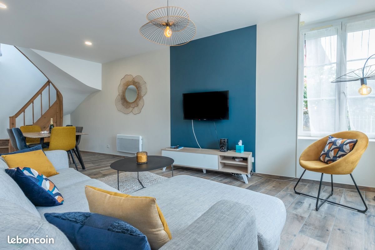 Maison à louer, 102m², Cour-Cheverny