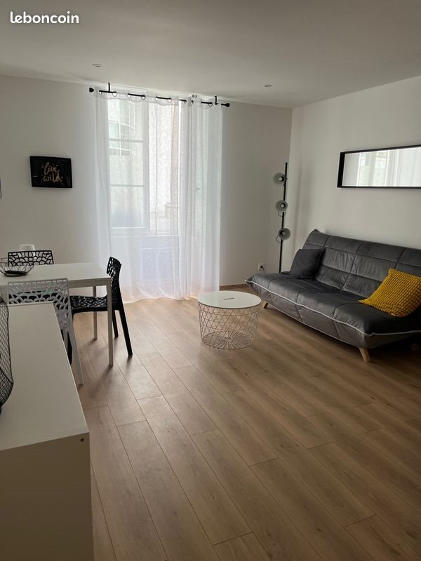 Appartement à louer, 28m², Pau