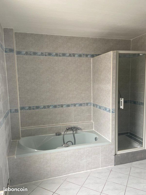 Appartement à louer, 90m², Algrange