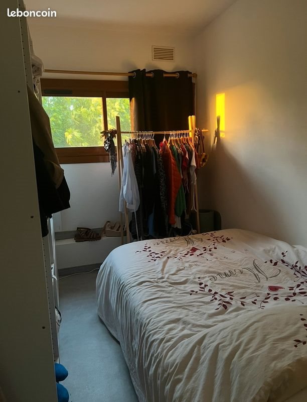 Appartement à louer, 35m², Saintes