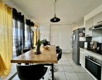 Appartement à louer, 125m², Bollène