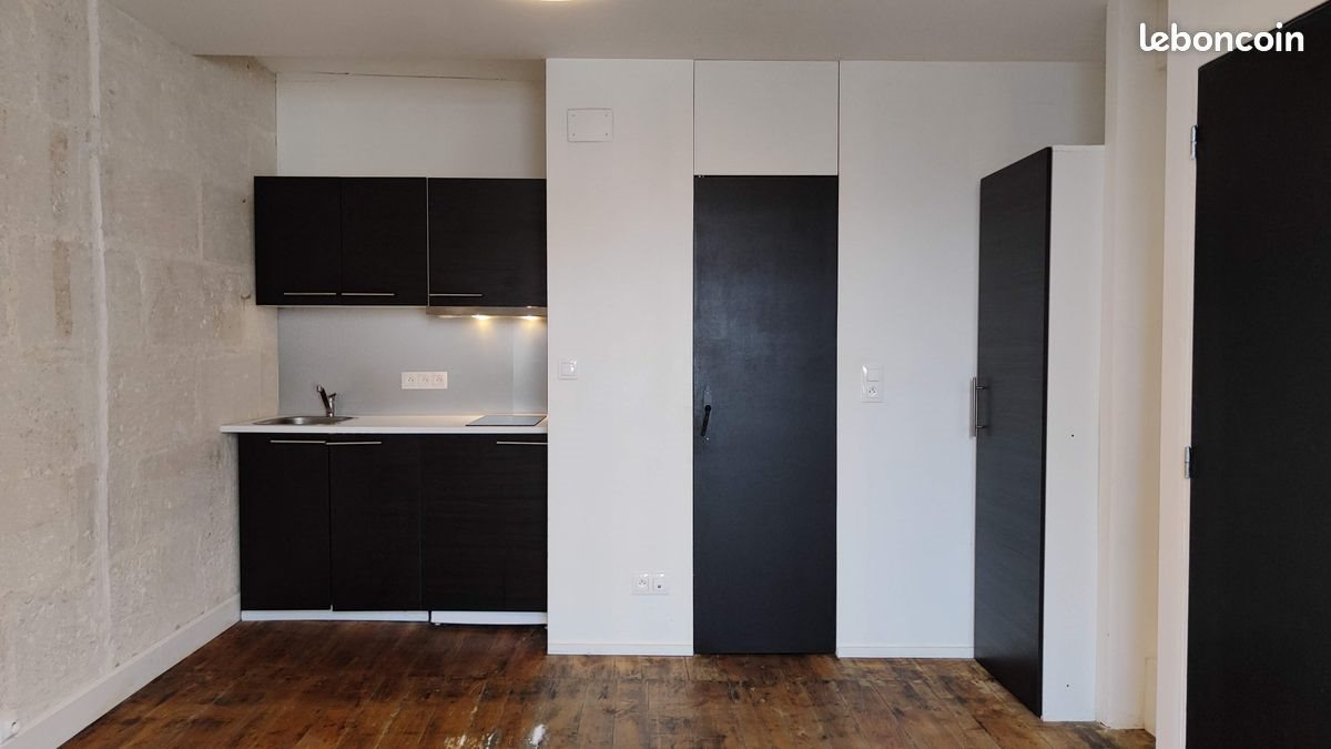 Appartement à louer, 21m², Niort