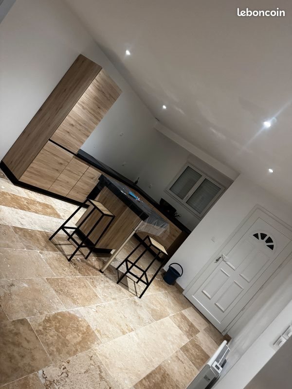 Maison à louer, 86m², Piégut-Pluviers