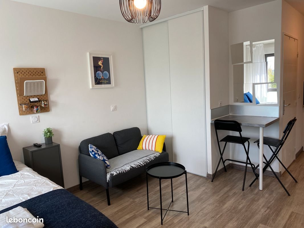 Appartement à louer, 20m², Éguilles