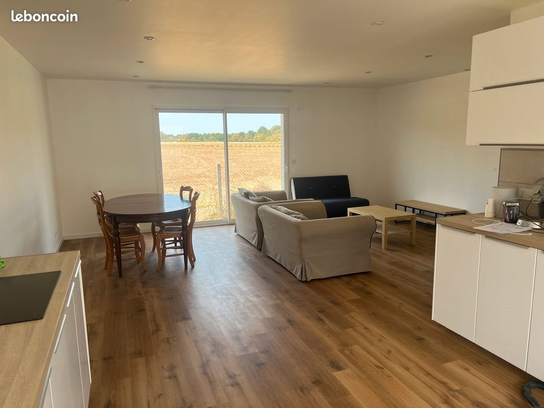 Maison à louer, 102m², Montaigut-sur-Save