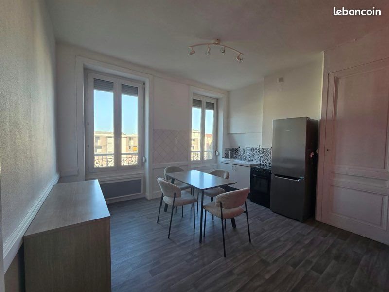 Appartement à louer, 52m², Oullins