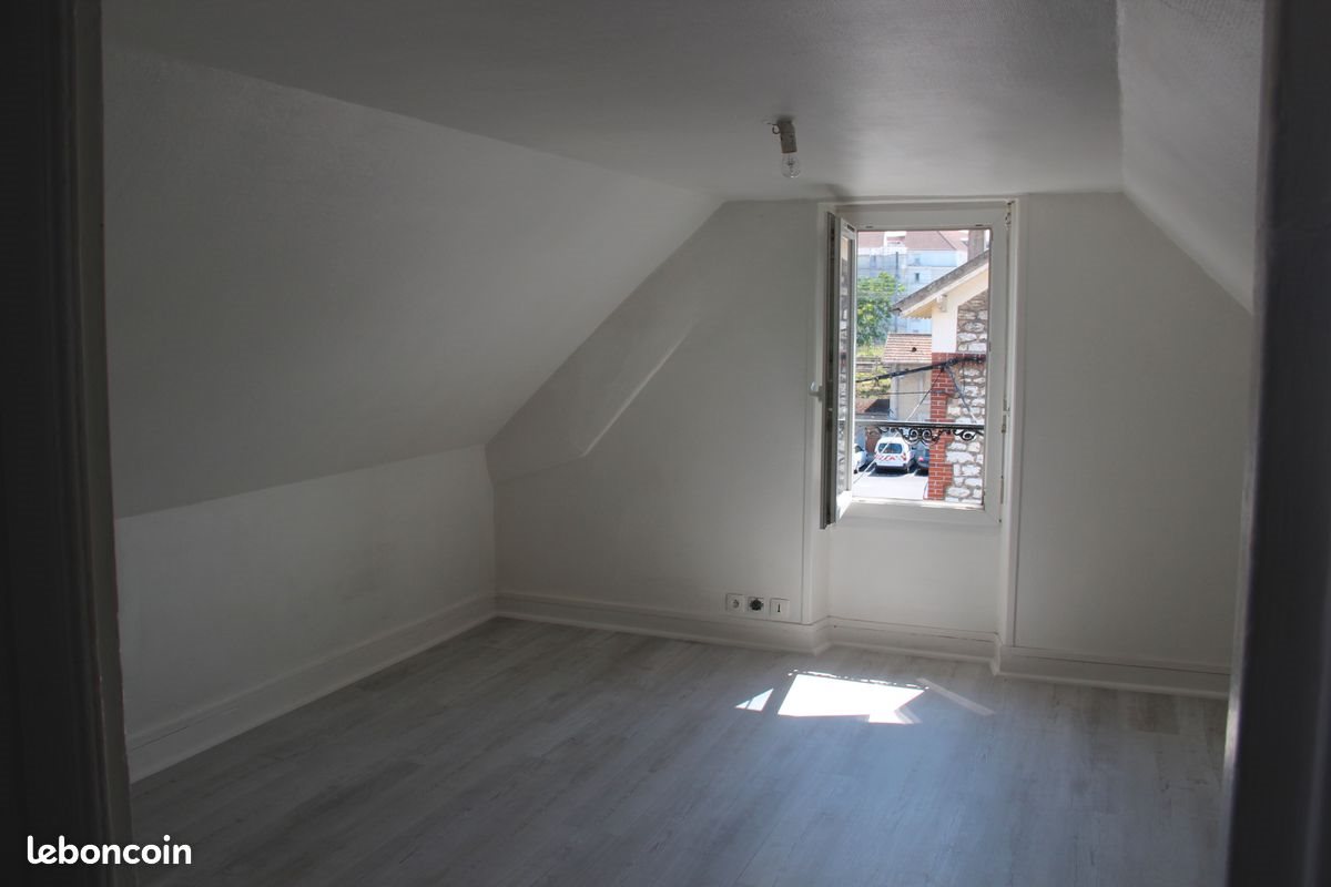 Appartement à louer, 25m², Melun