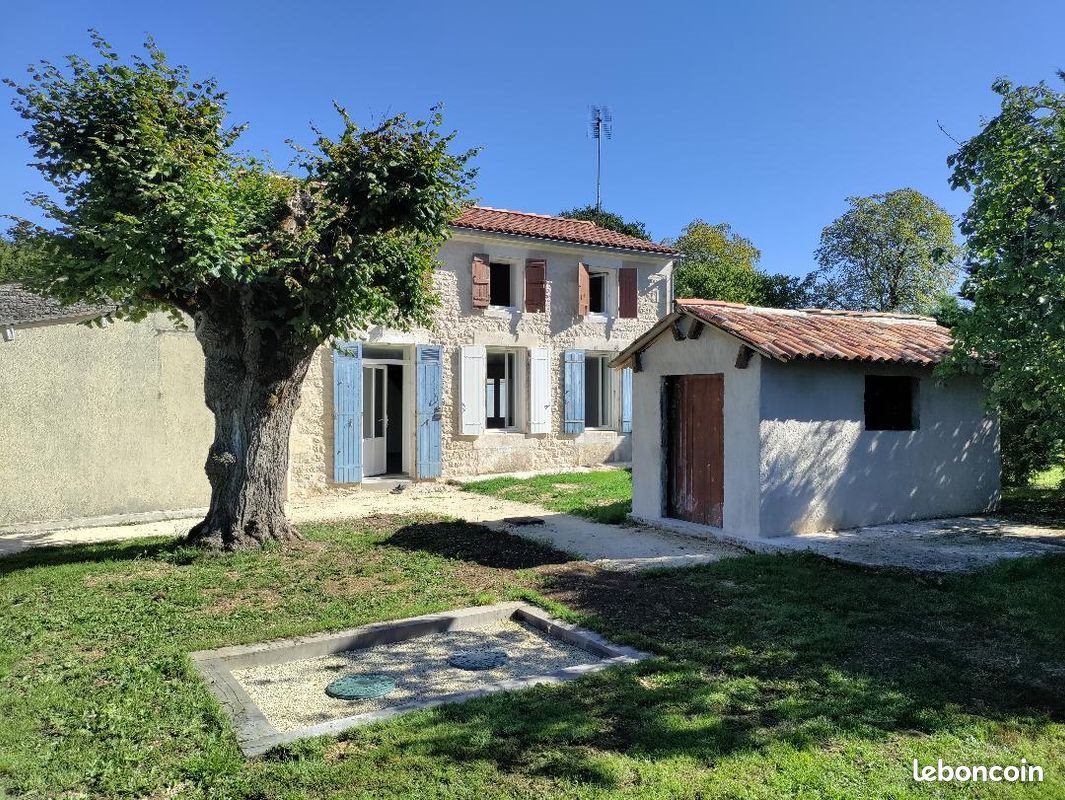 Maison à louer, 90m², Saint-Hilaire-de-Villefranche
