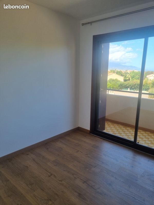 Appartement à louer, 87m², Borgo