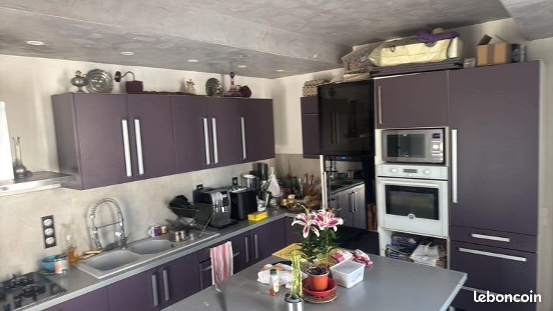 Maison à vendre, 200m², Saint-Pierre-Lafeuille