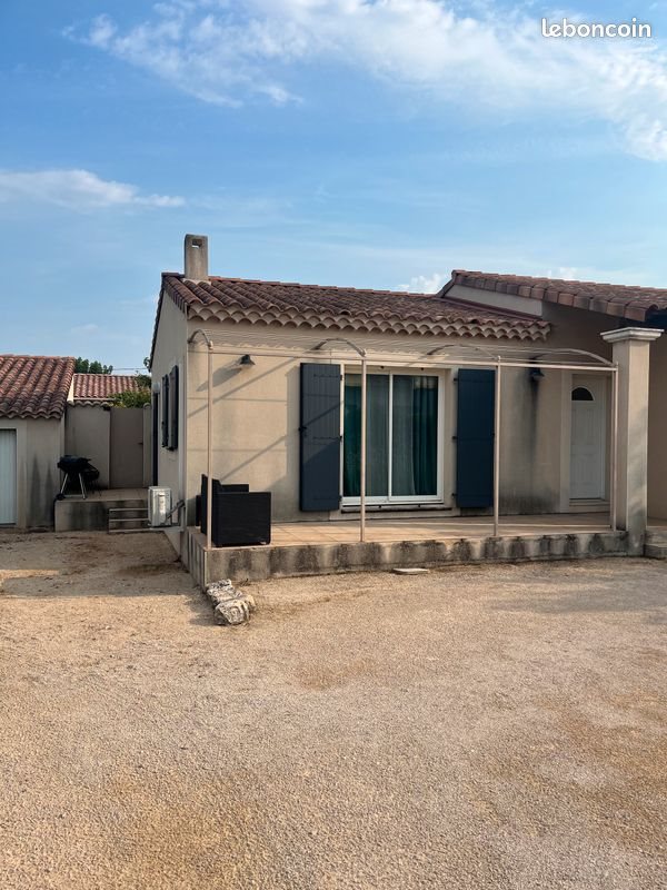Maison à louer, 85m², Pernes-les-Fontaines