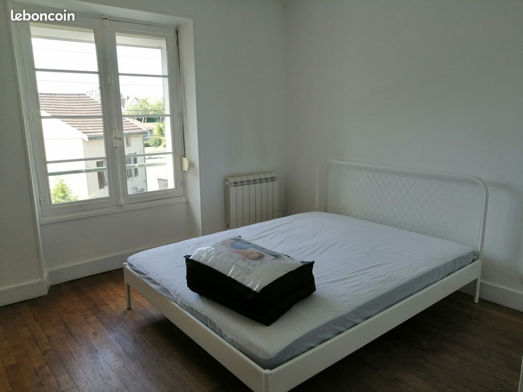 Appartement à louer, 42m², Carignan