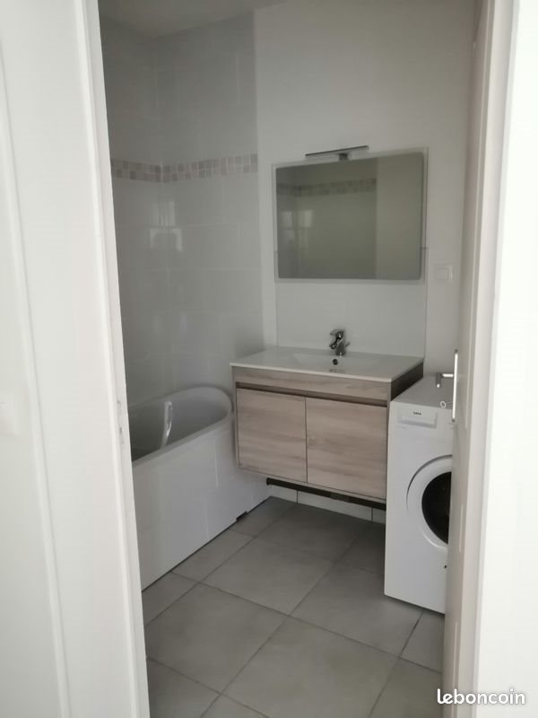 Appartement à louer, 42m², Carignan