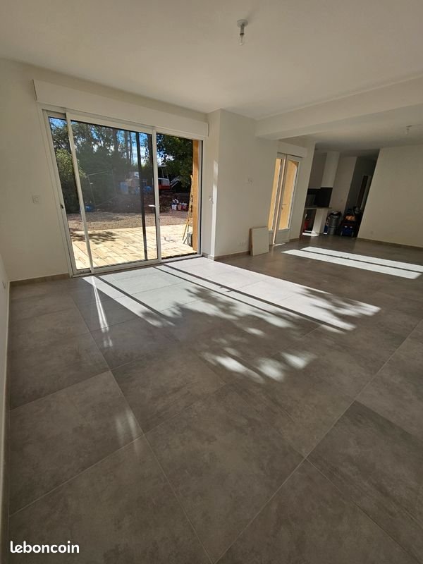 Maison à louer, 88m², Le Cannet-des-Maures