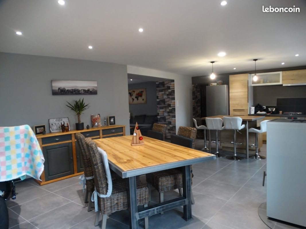 Appartement à louer, 110m², Abelcourt