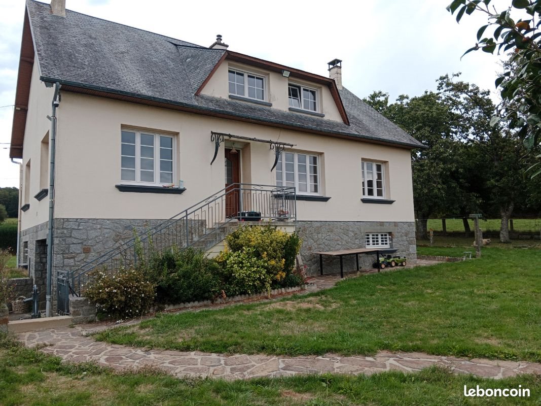 Maison à louer, 150m², Mortain