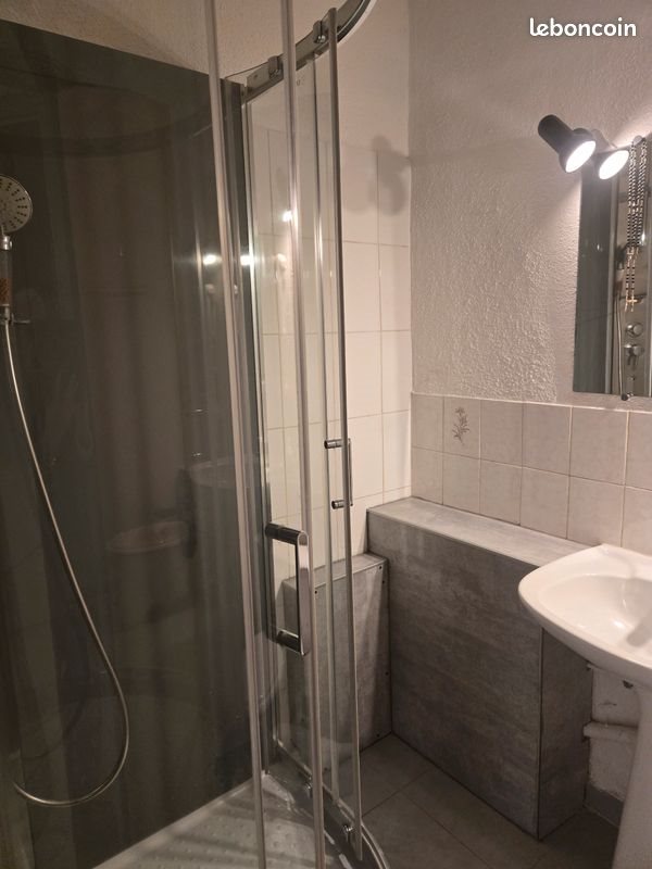 Appartement à louer, 652m², Longuyon