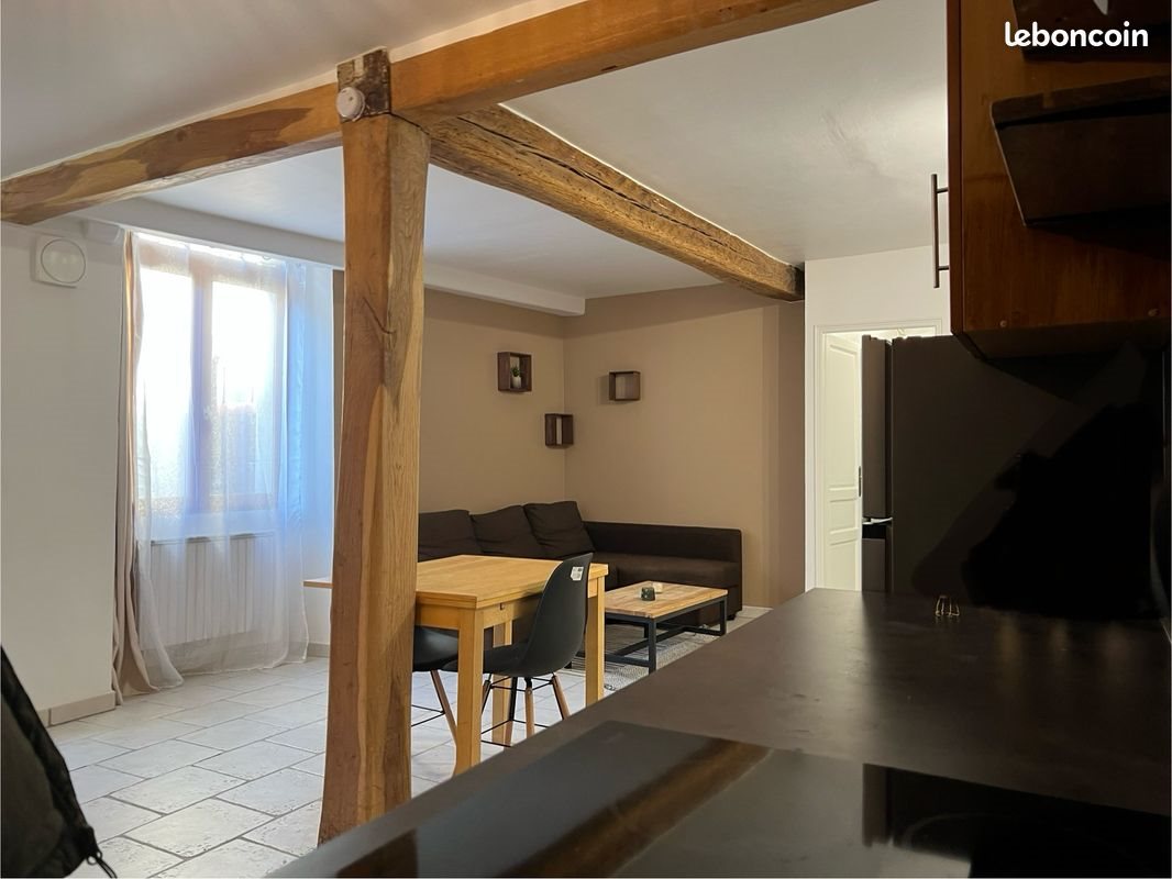 Appartement à louer, 43m², Etampes