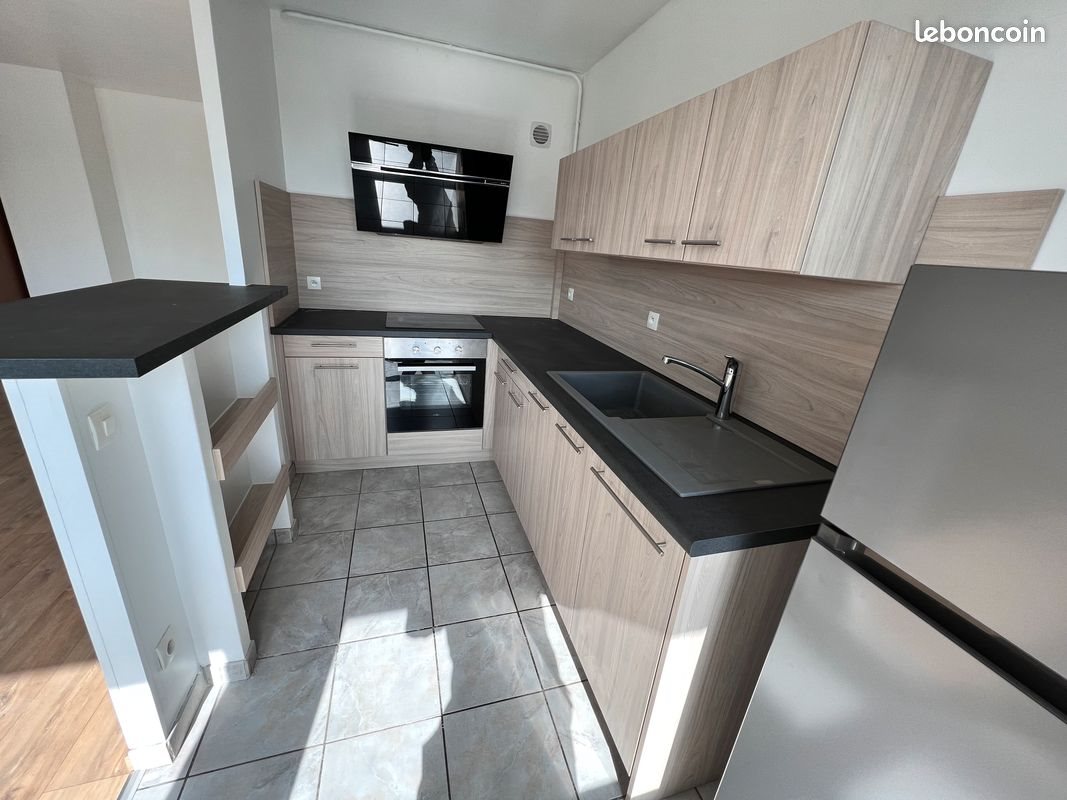 Appartement à louer, 47m², Metz