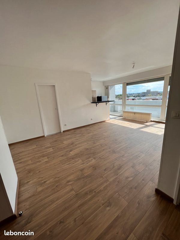Appartement à louer, 47m², Metz